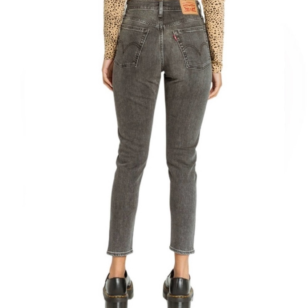 Levi’s Women’s Jeans Wedgie Skinny Gray Black Size 28 NWT - Picture 3 of 9
